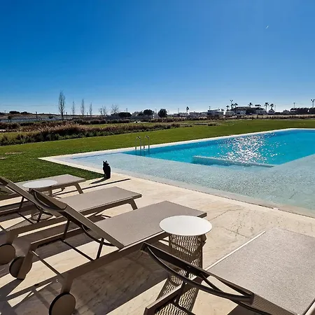 Apartment Cond Bayline Salmao - Spa-pool-gym-beach - By Bedzy