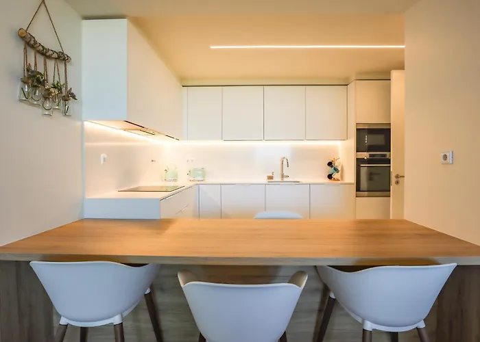 Cond Bayline Salmao - Spa-pool-gym-beach - By Bedzy * Armação de Pêra